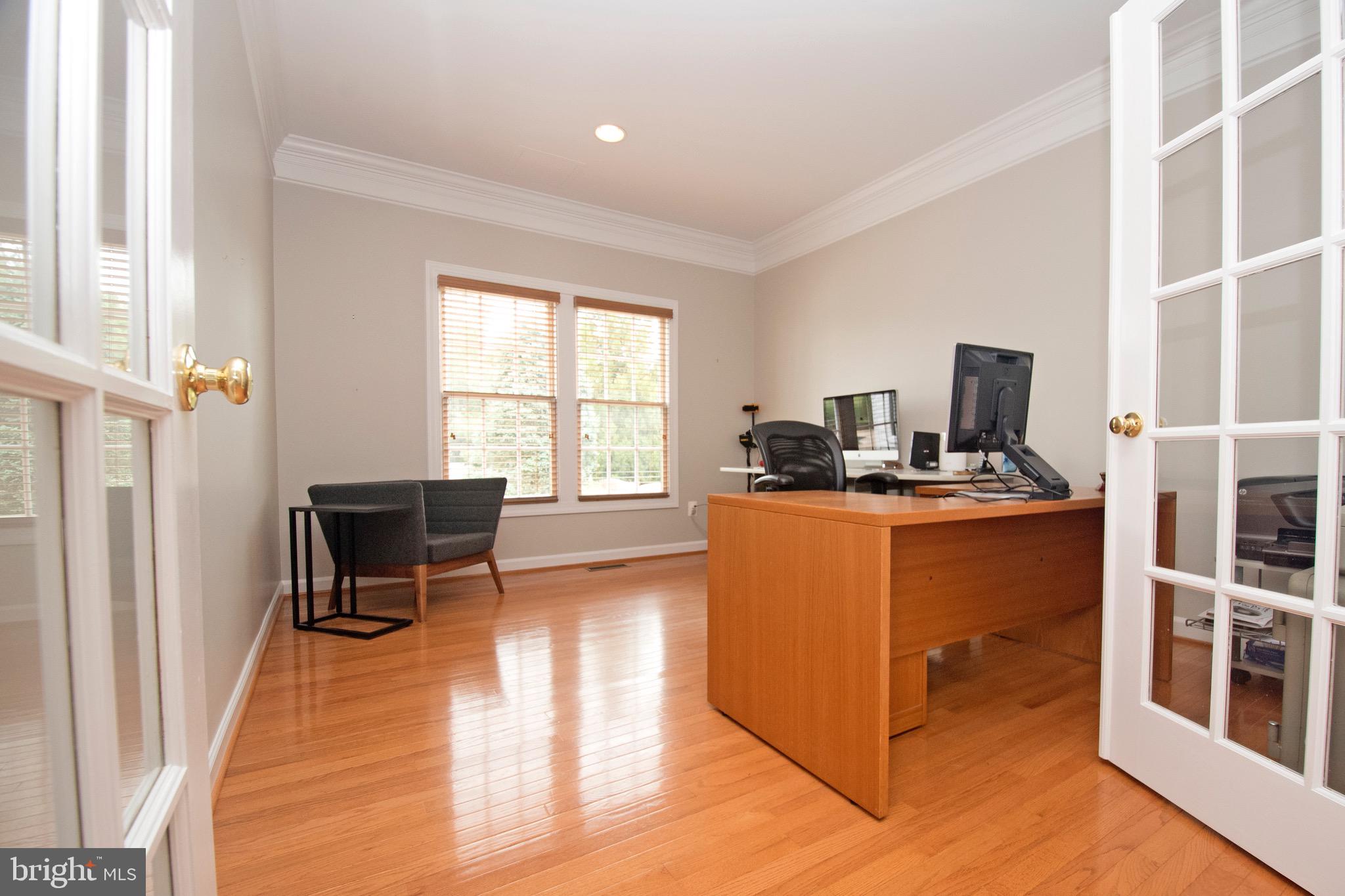 OAK VALLEY - Residential