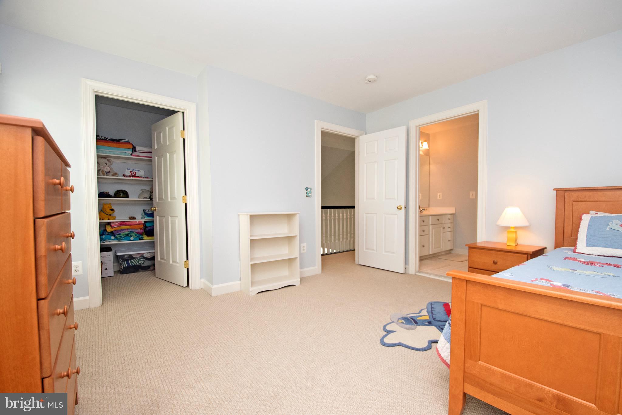 OAK VALLEY - Residential