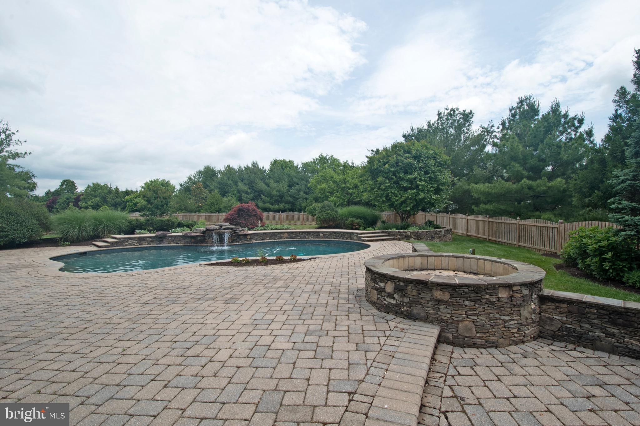 OAK VALLEY - Residential