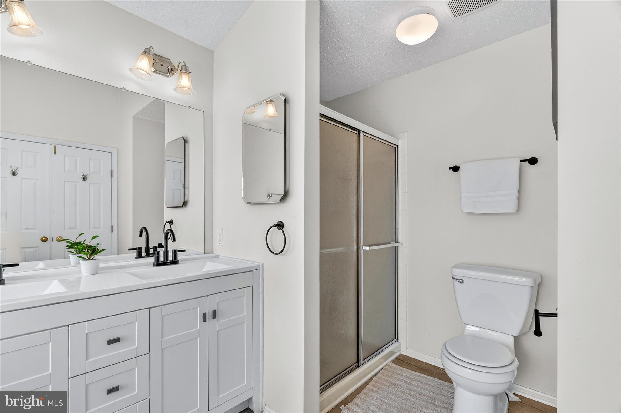 KINGSBROOK - Residential