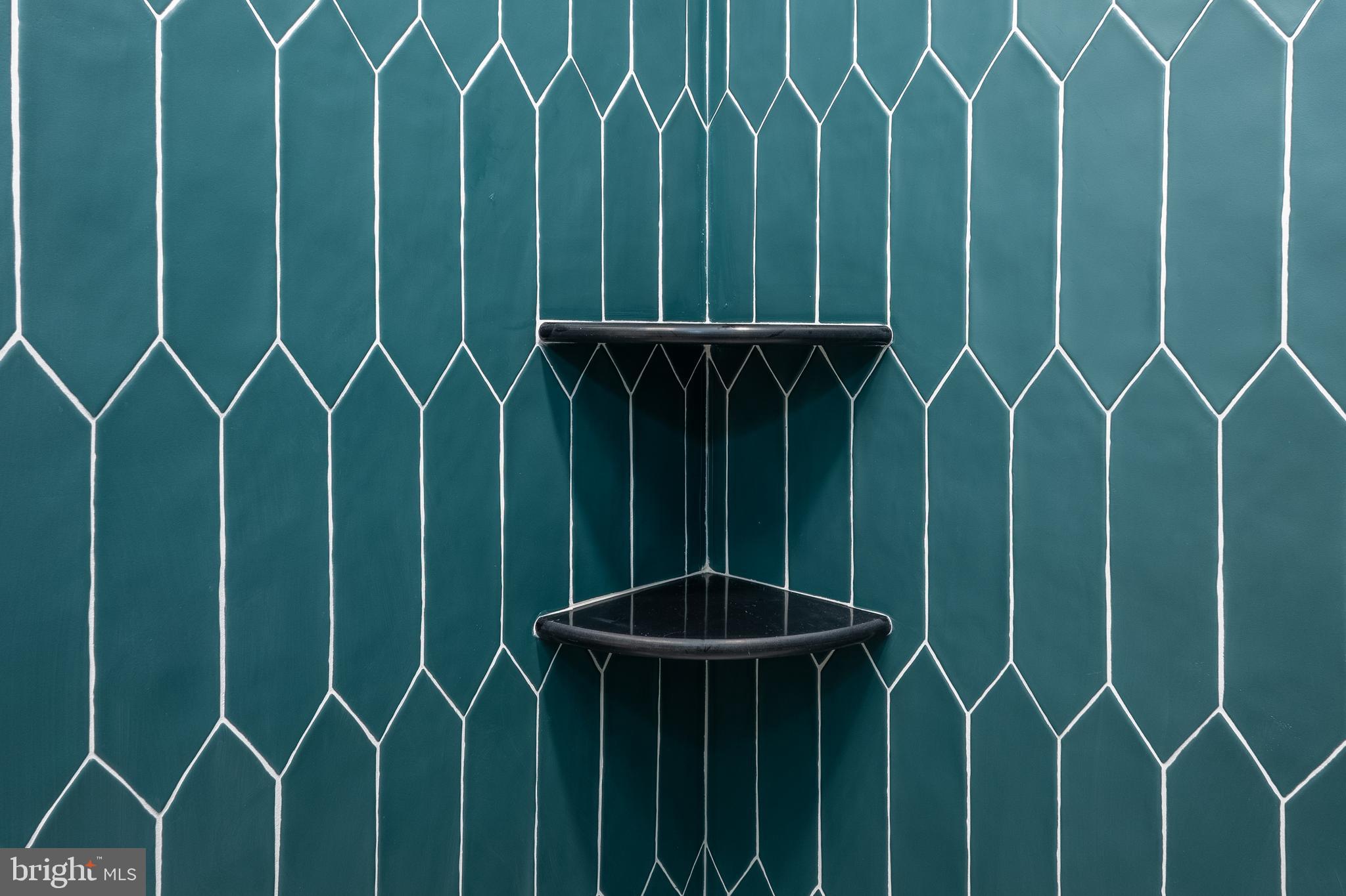 SQUIRREL HILL - Residential