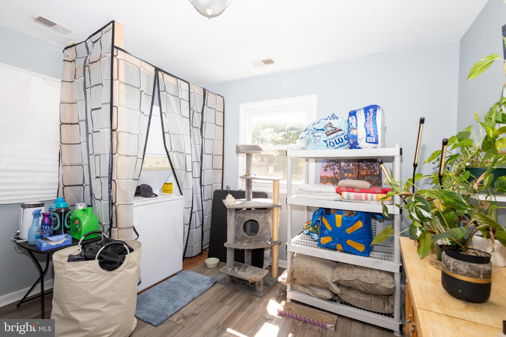 OYSTER HARBOR - Residential Lease