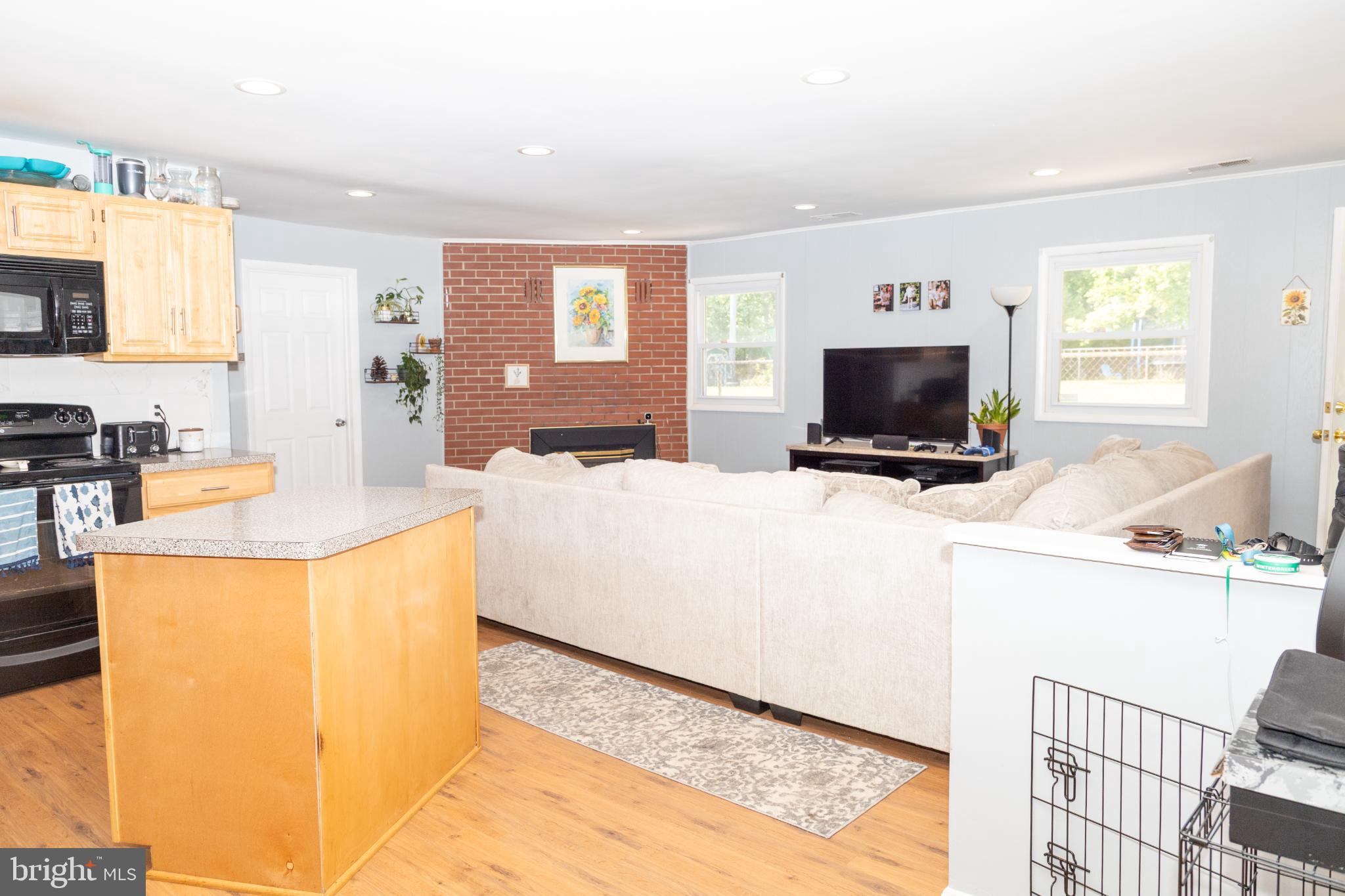 OYSTER HARBOR - Residential Lease