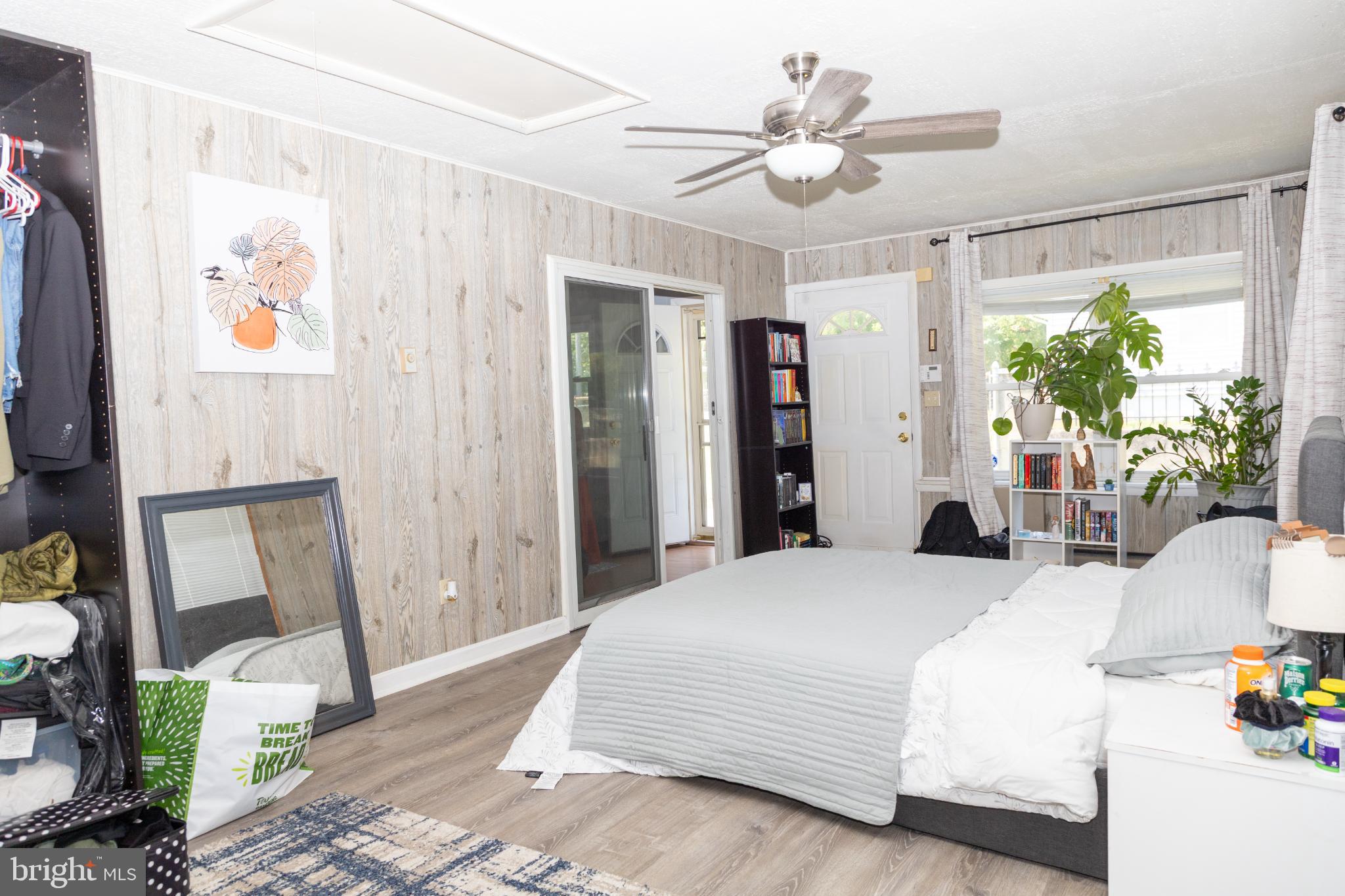 OYSTER HARBOR - Residential Lease