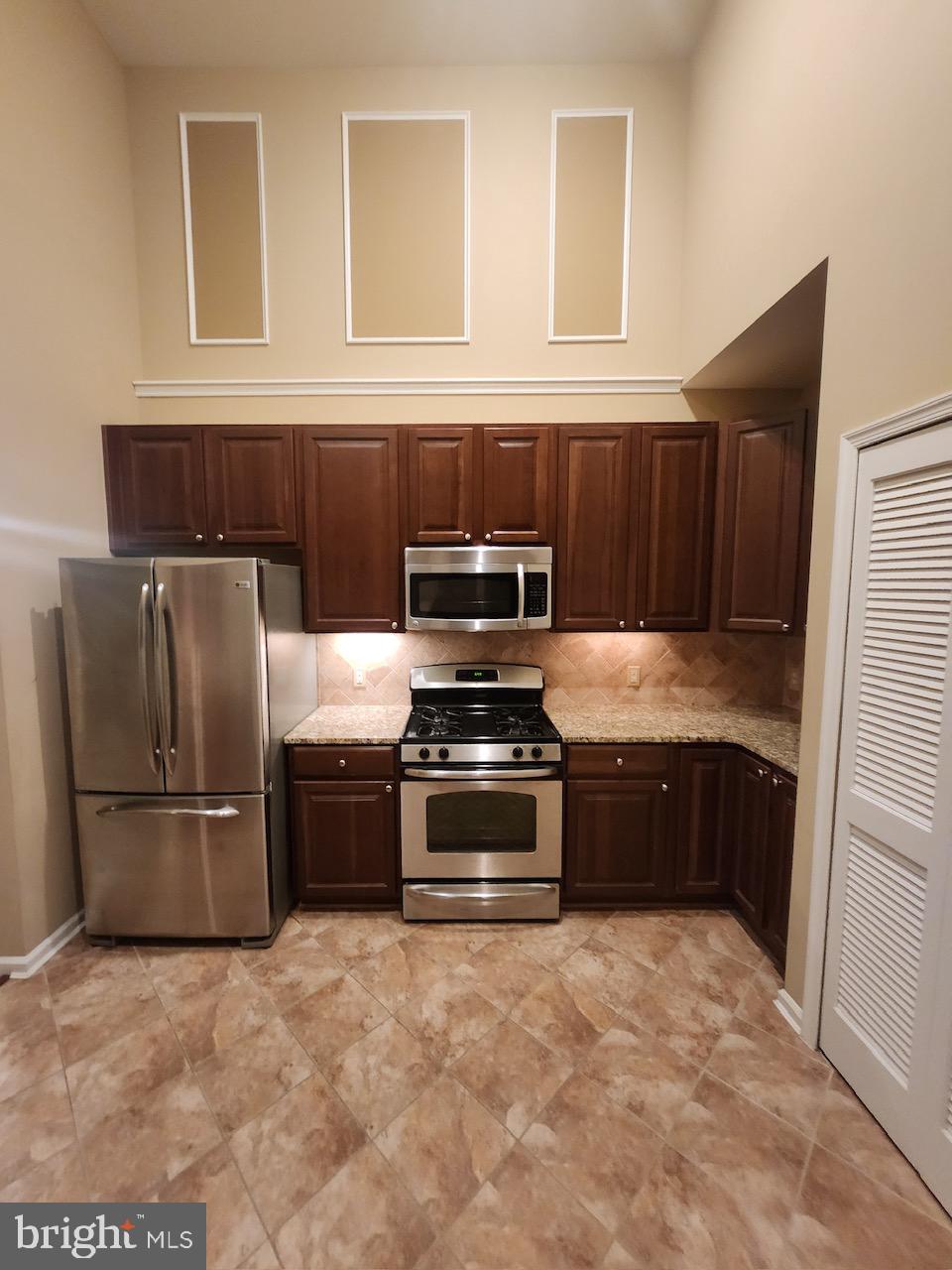 ANNE ARUNDEL - Residential Lease