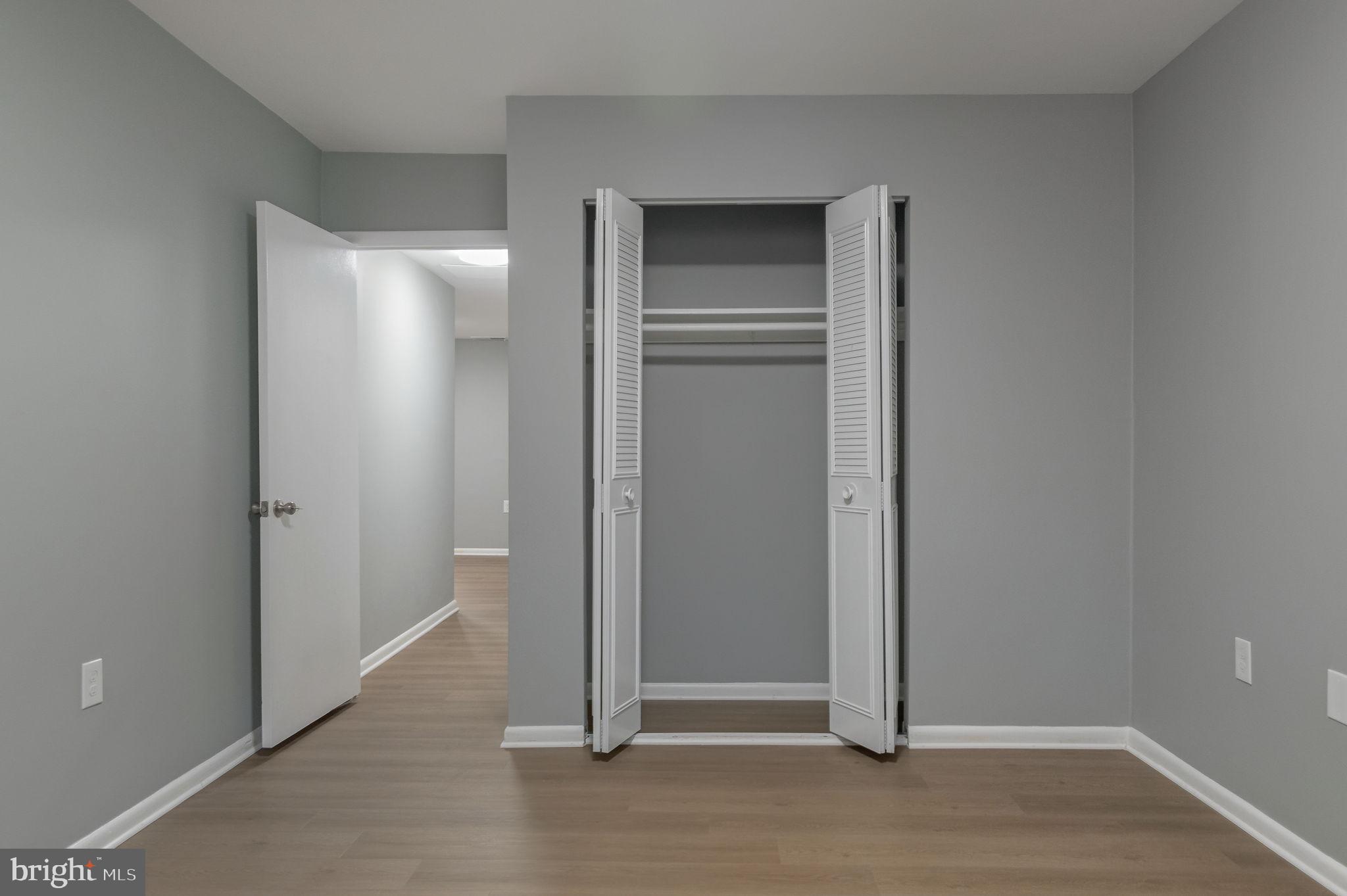 WOODBURN VILLAGE - Residential Lease