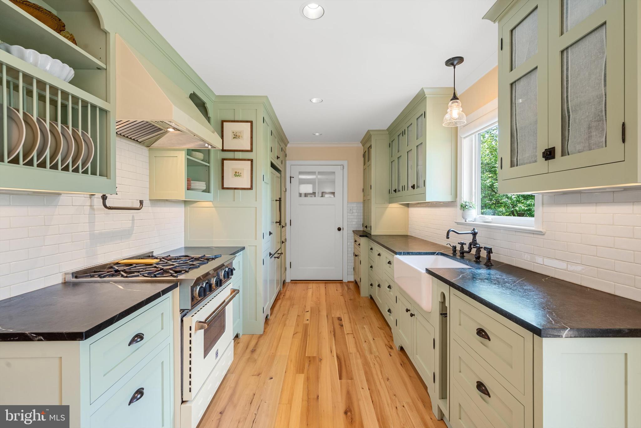 SHANNONDALE - Residential