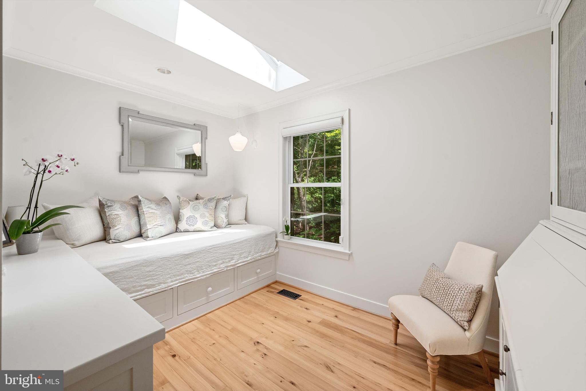 SHANNONDALE - Residential