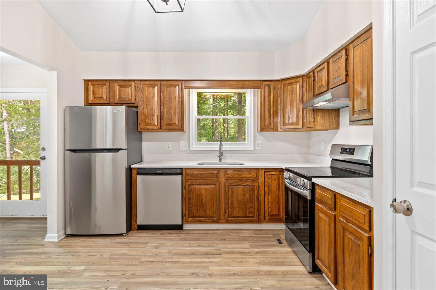 LAKE WILDERNESS - Residential