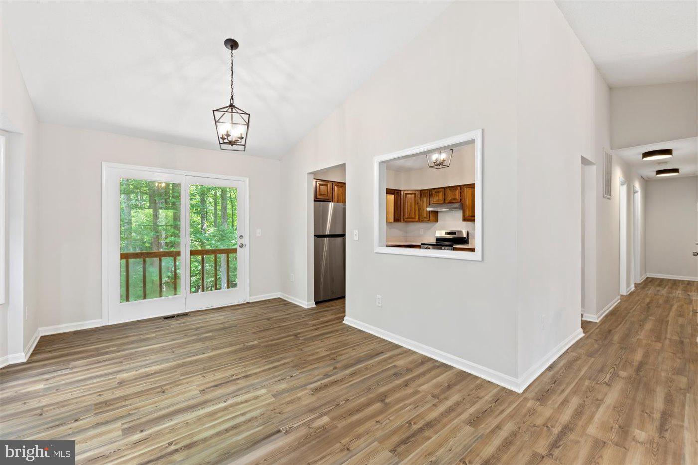 LAKE WILDERNESS - Residential