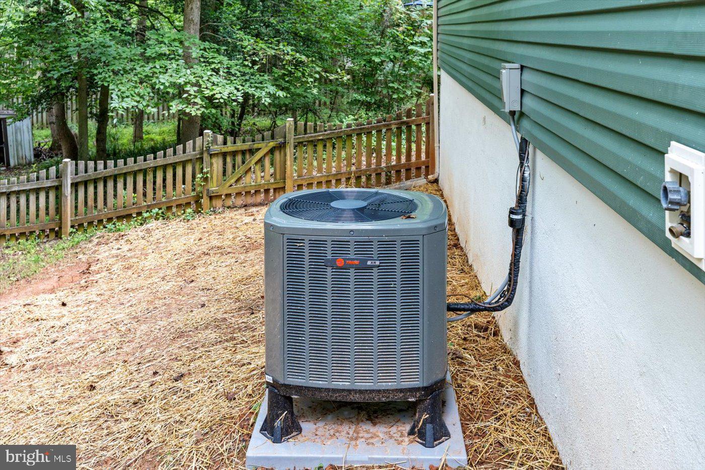 LAKE WILDERNESS - Residential