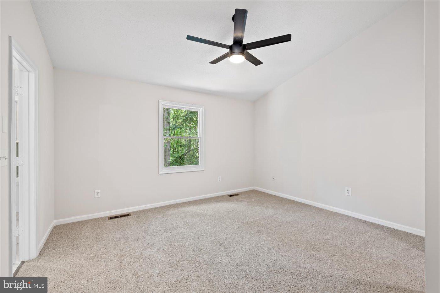 LAKE WILDERNESS - Residential