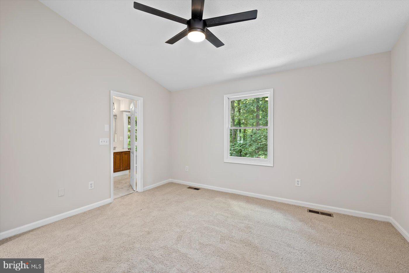 LAKE WILDERNESS - Residential