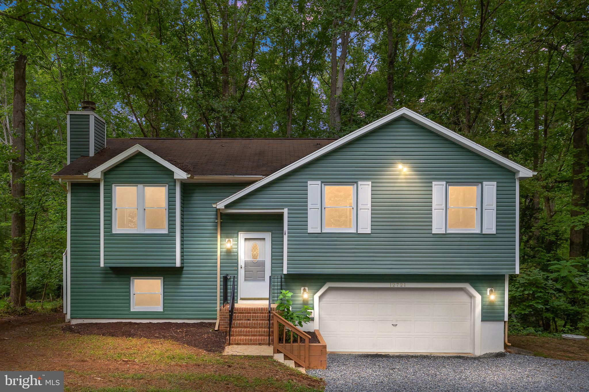 LAKE WILDERNESS - Residential