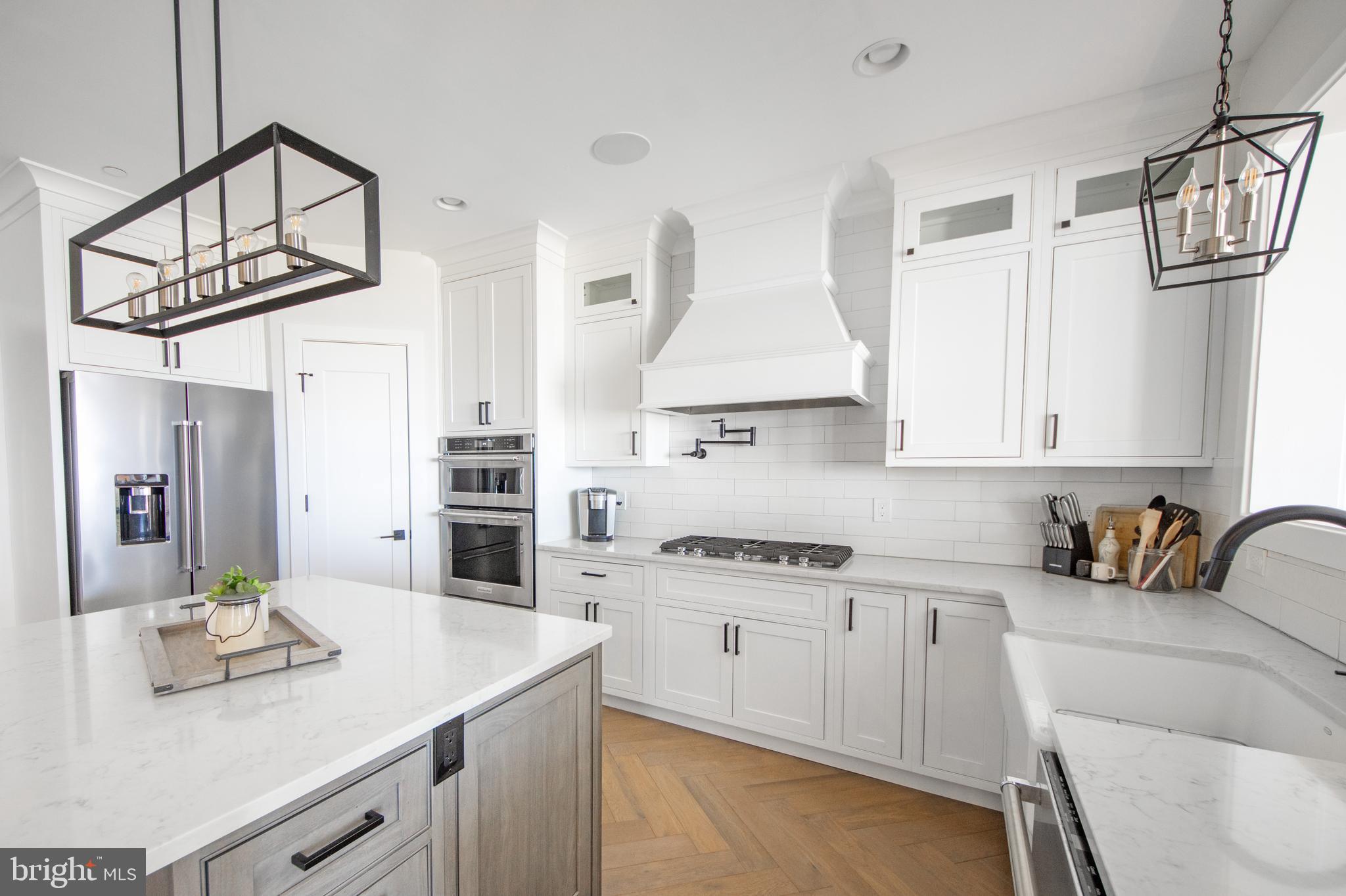 KENT ISLAND ESTATES - Residential