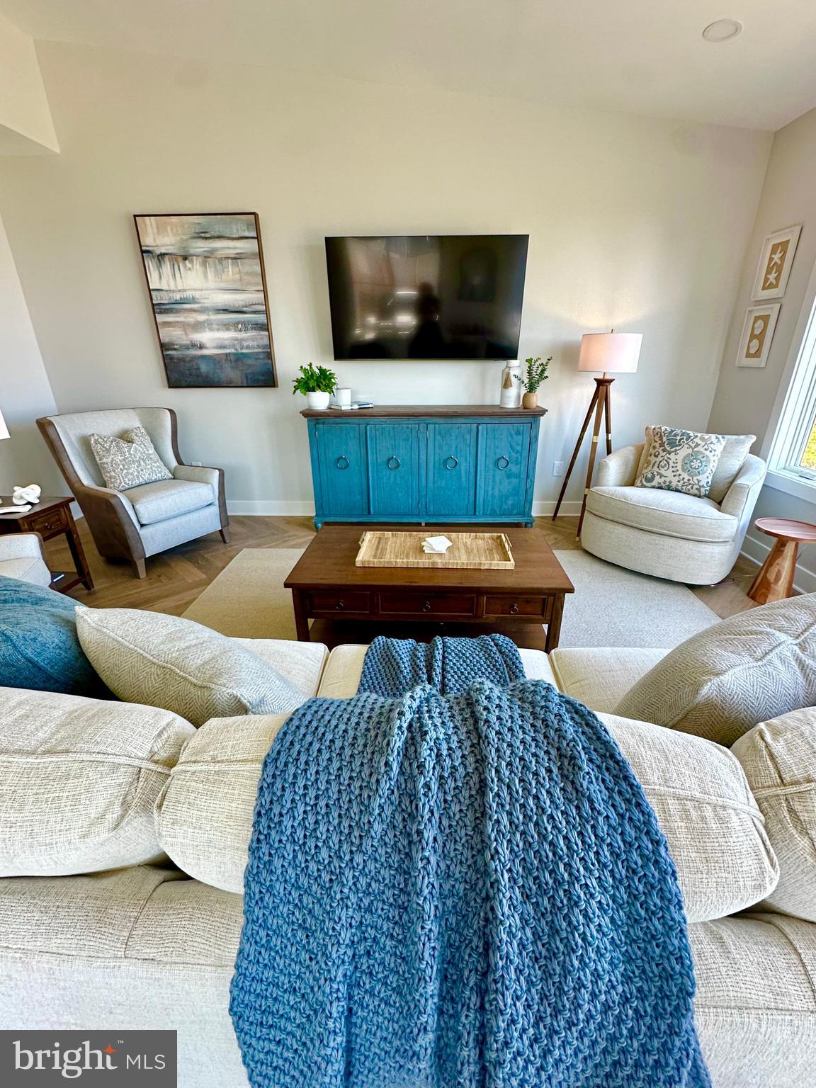 KENT ISLAND ESTATES - Residential