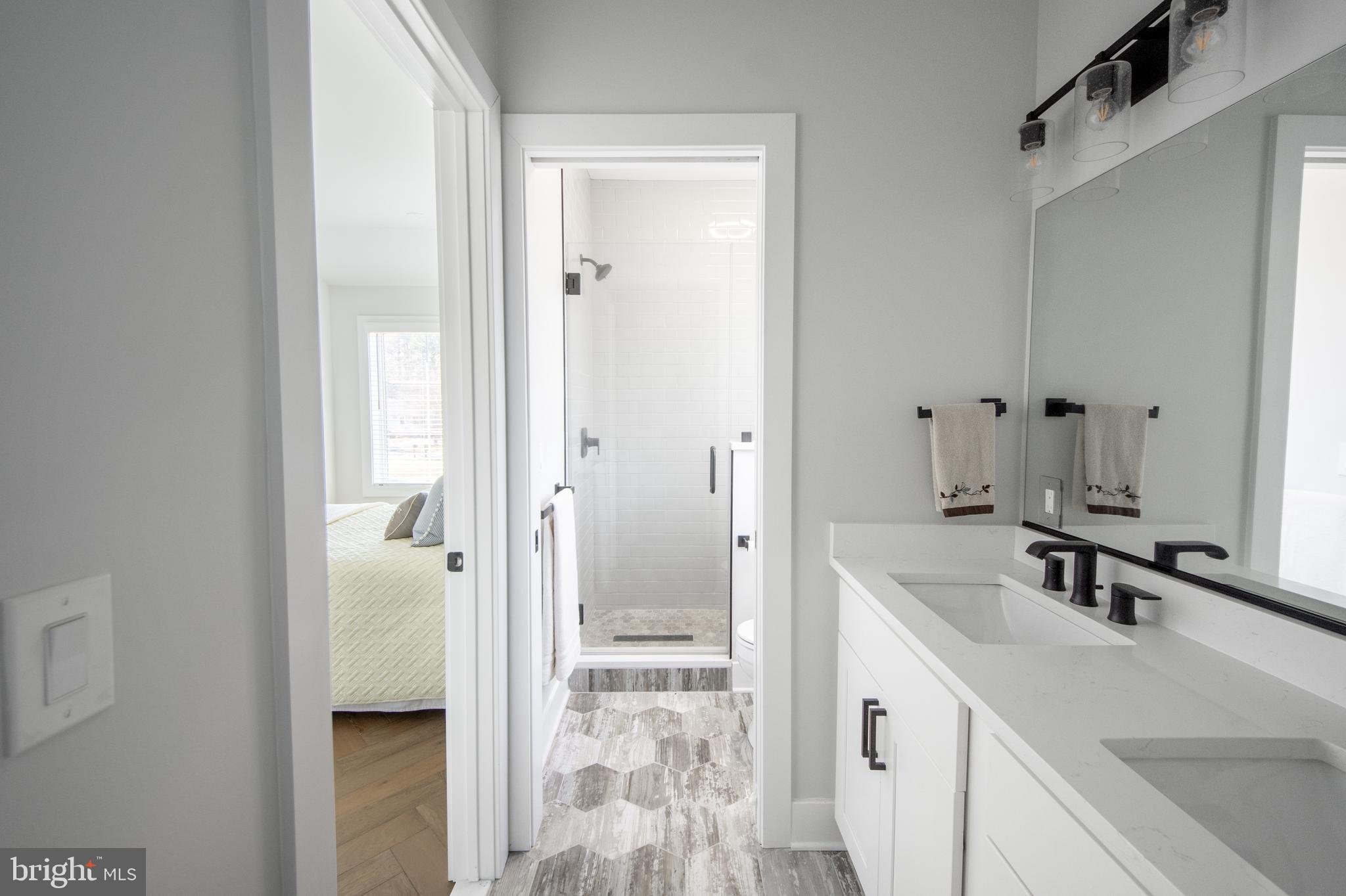 KENT ISLAND ESTATES - Residential