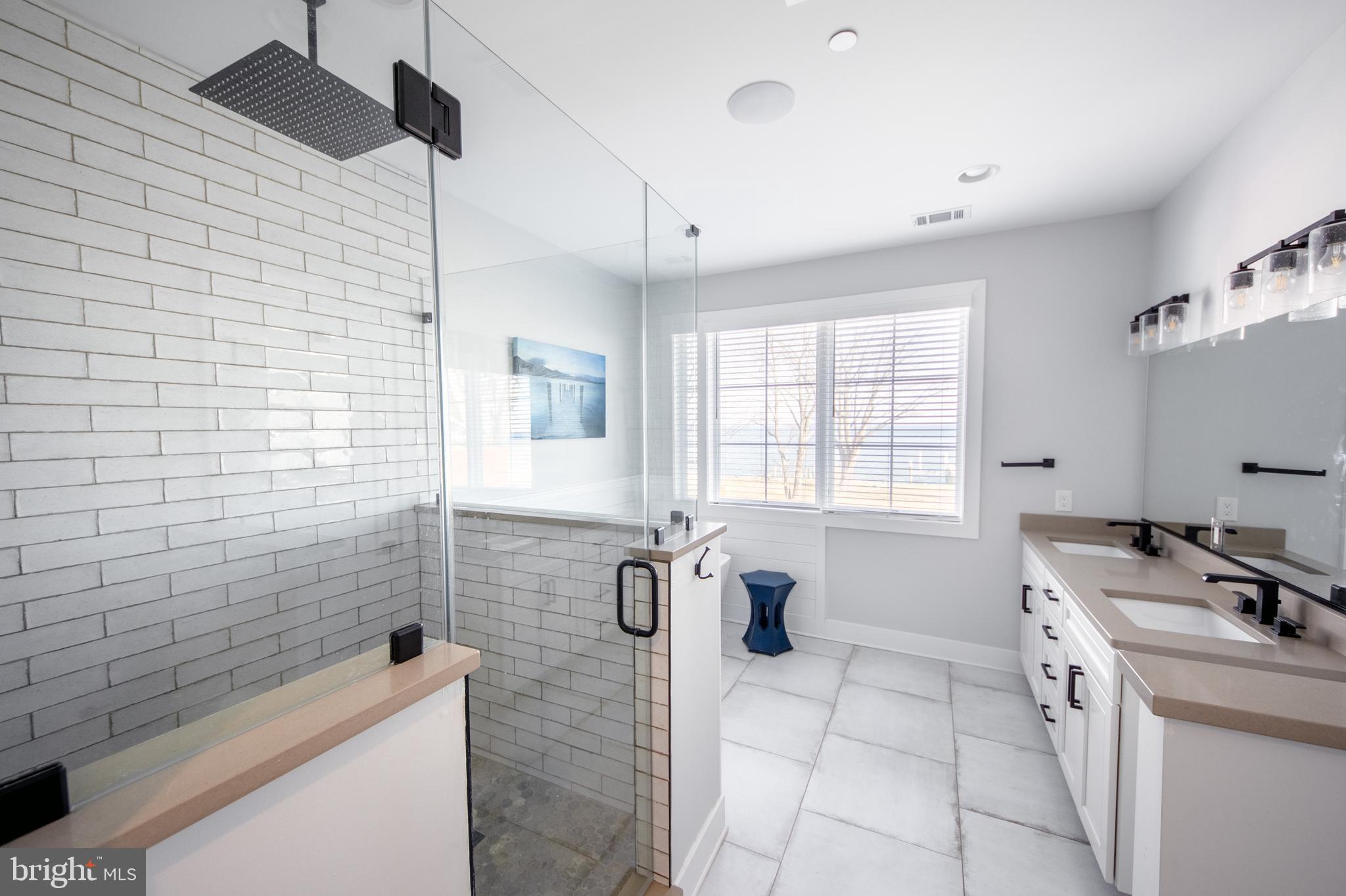 KENT ISLAND ESTATES - Residential