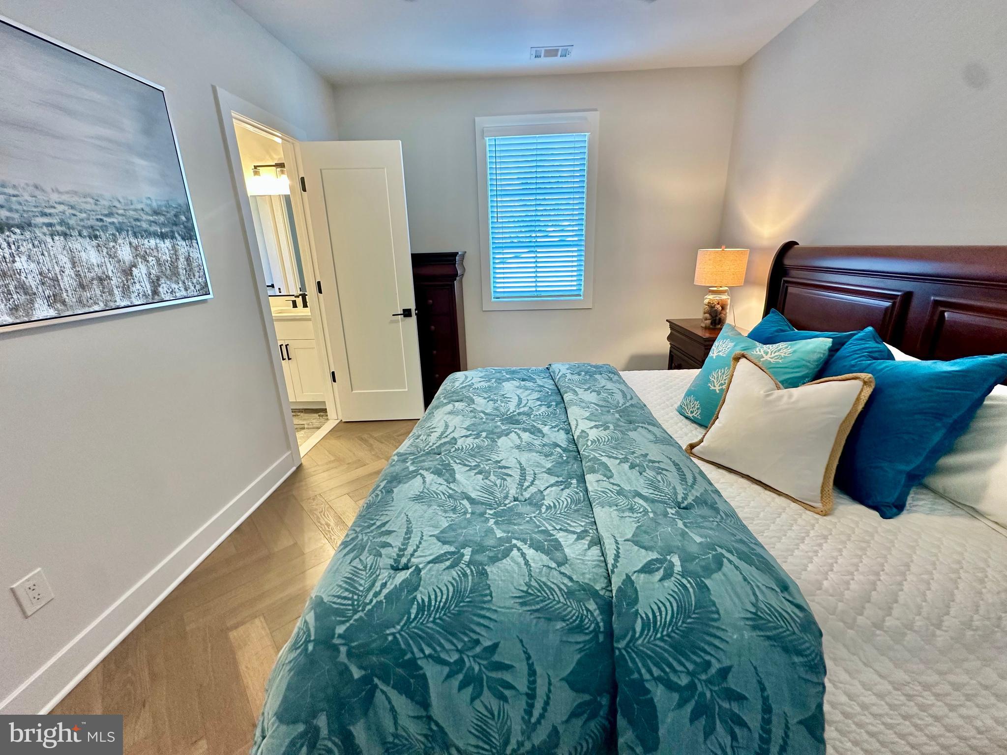 KENT ISLAND ESTATES - Residential