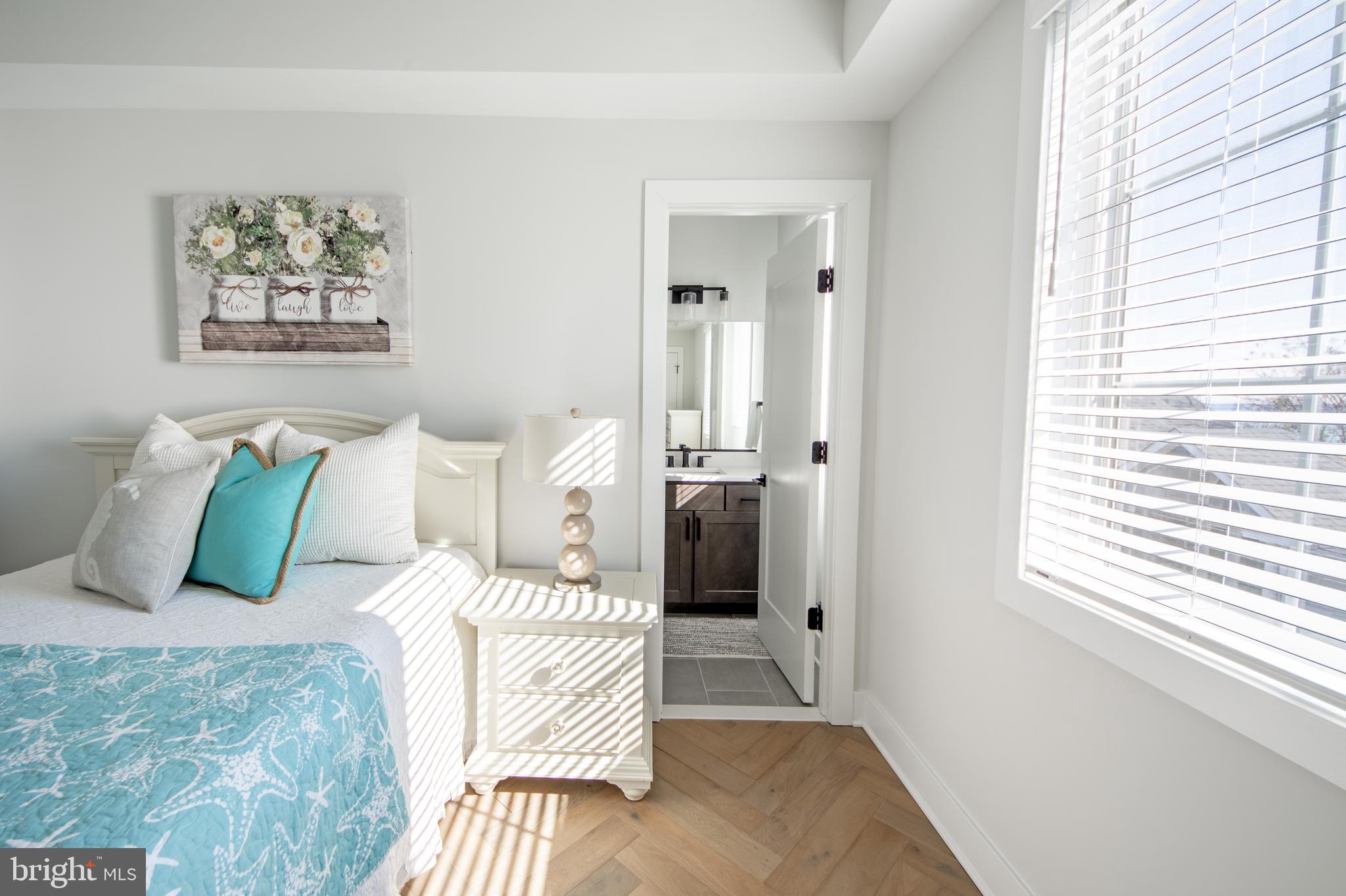 KENT ISLAND ESTATES - Residential