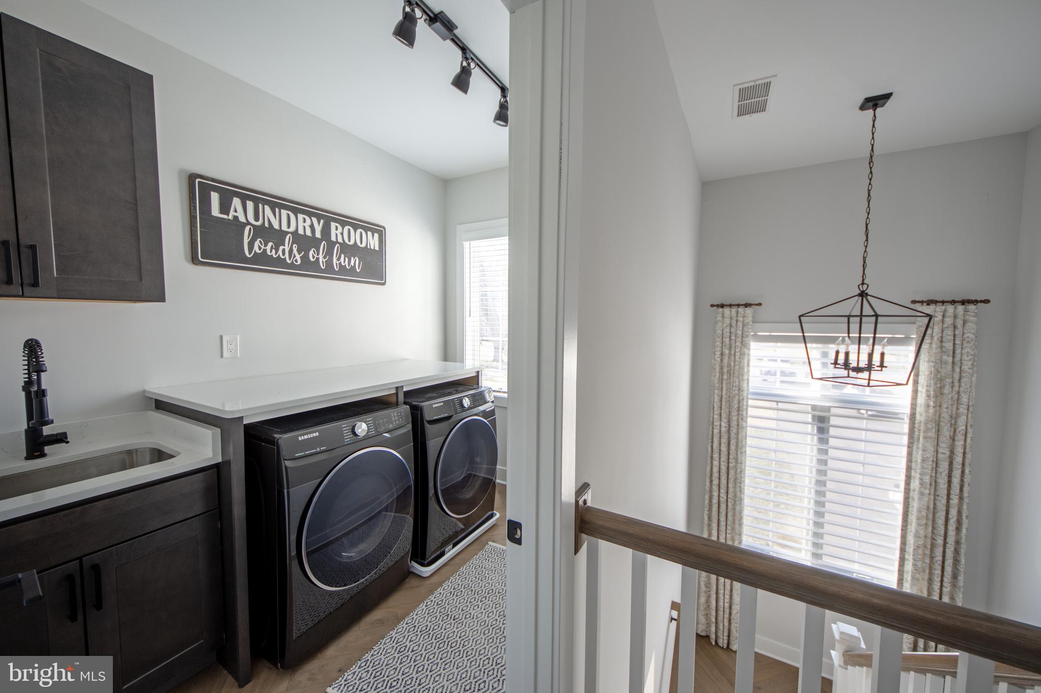 KENT ISLAND ESTATES - Residential