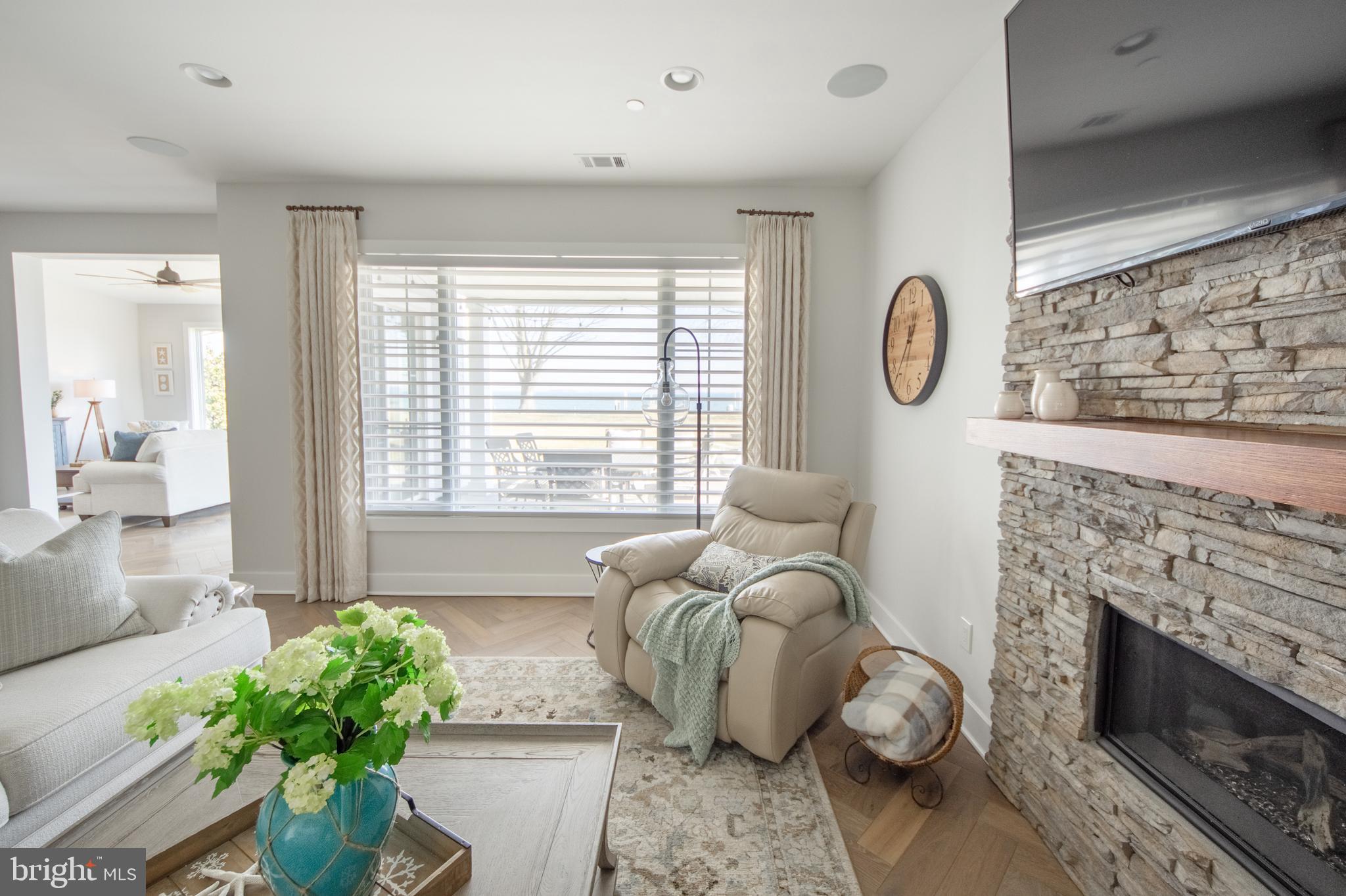 KENT ISLAND ESTATES - Residential