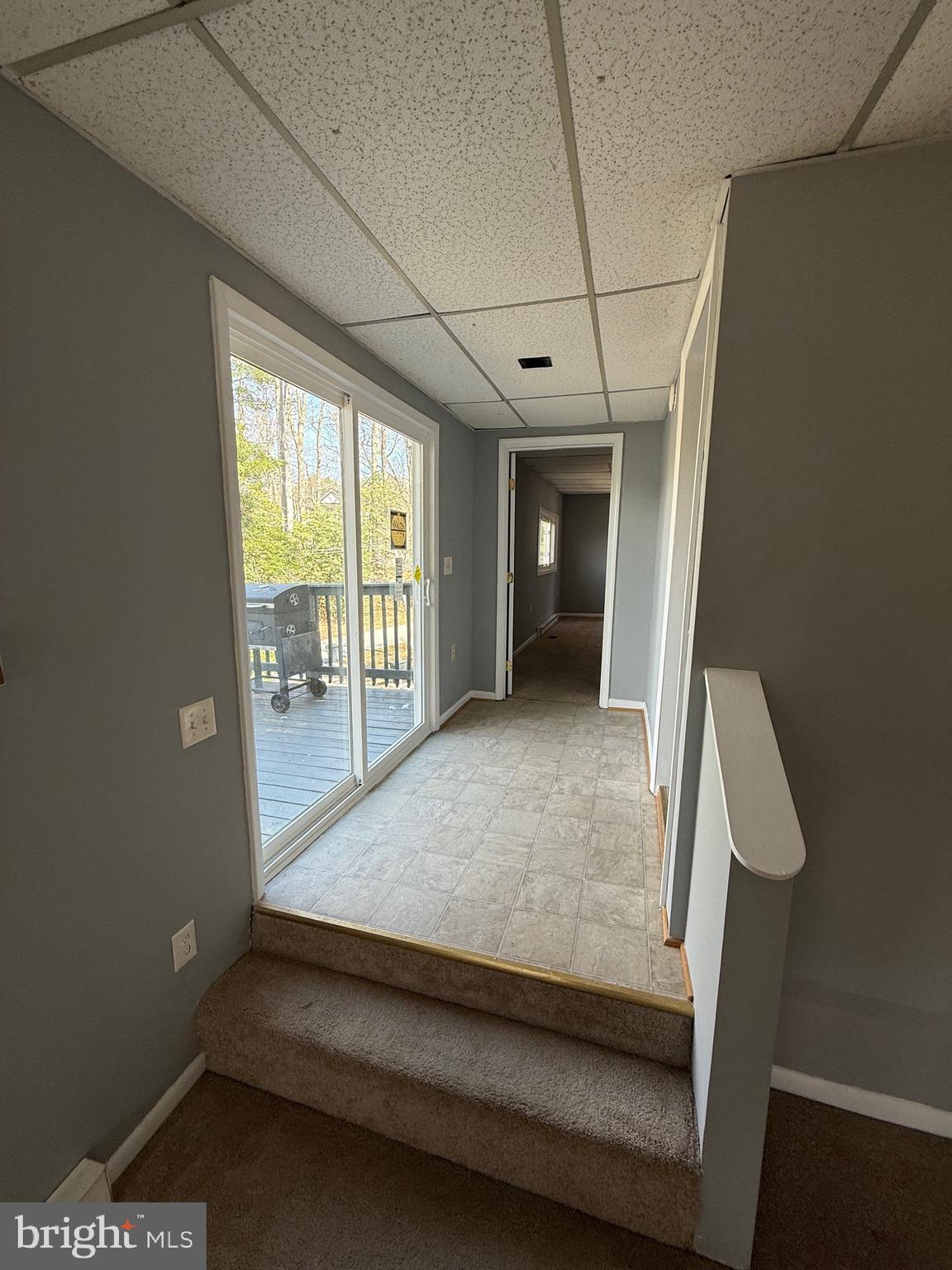 WHITE SANDS - Residential Lease