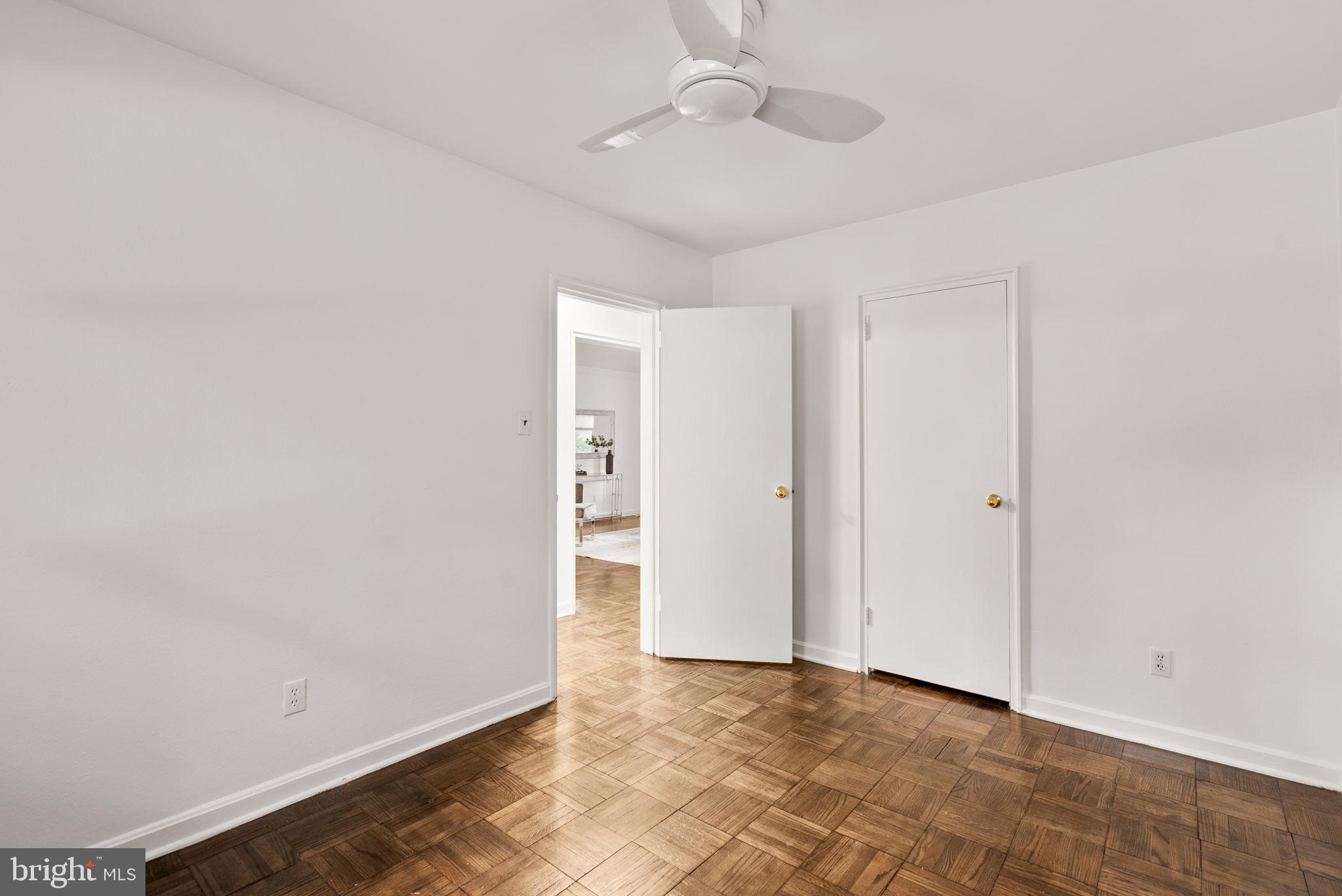 CHEVY CHASE PARK - Residential