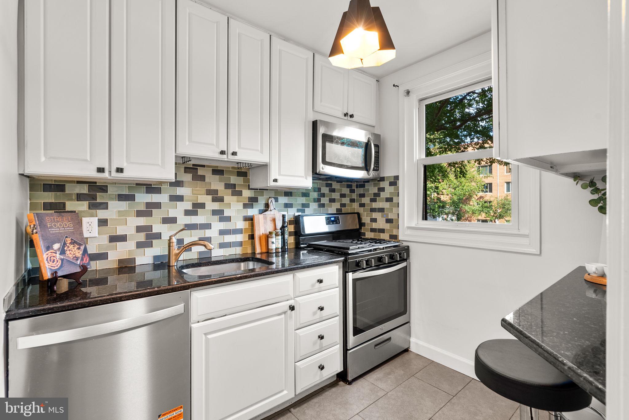 CHEVY CHASE PARK - Residential