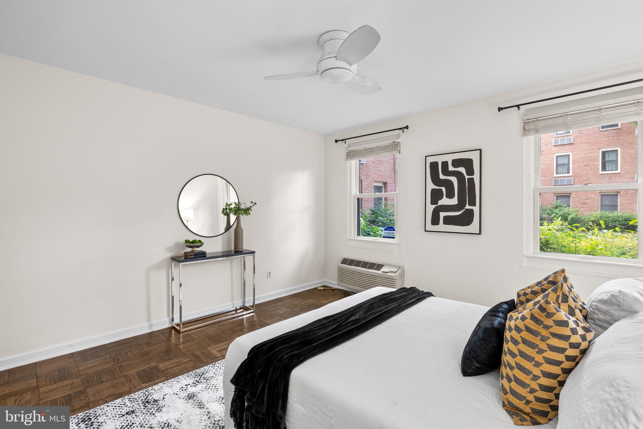 CHEVY CHASE PARK - Residential