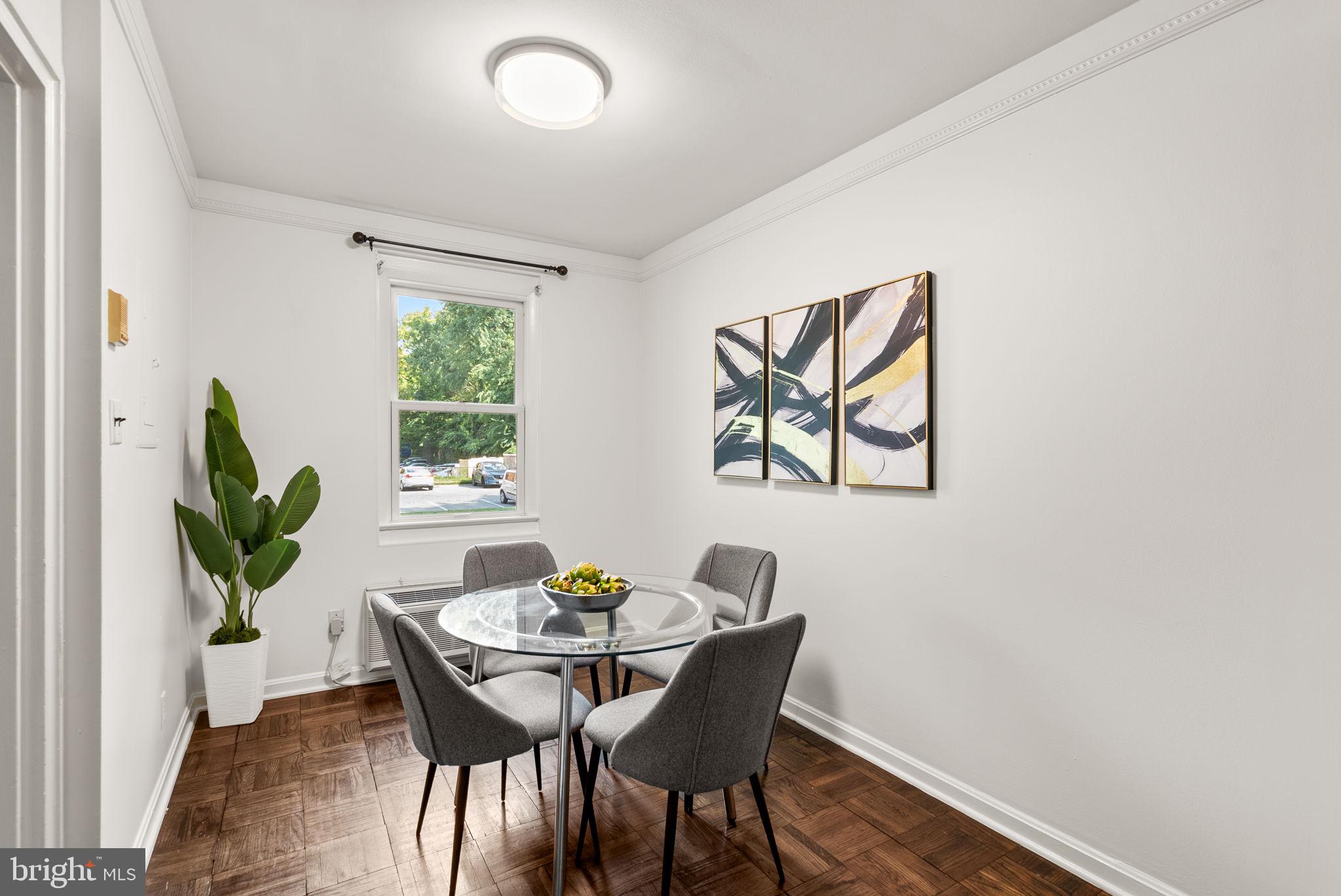 CHEVY CHASE PARK - Residential