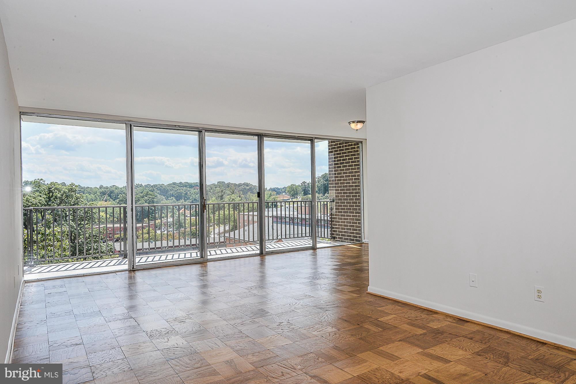 1510 CONDO - Residential