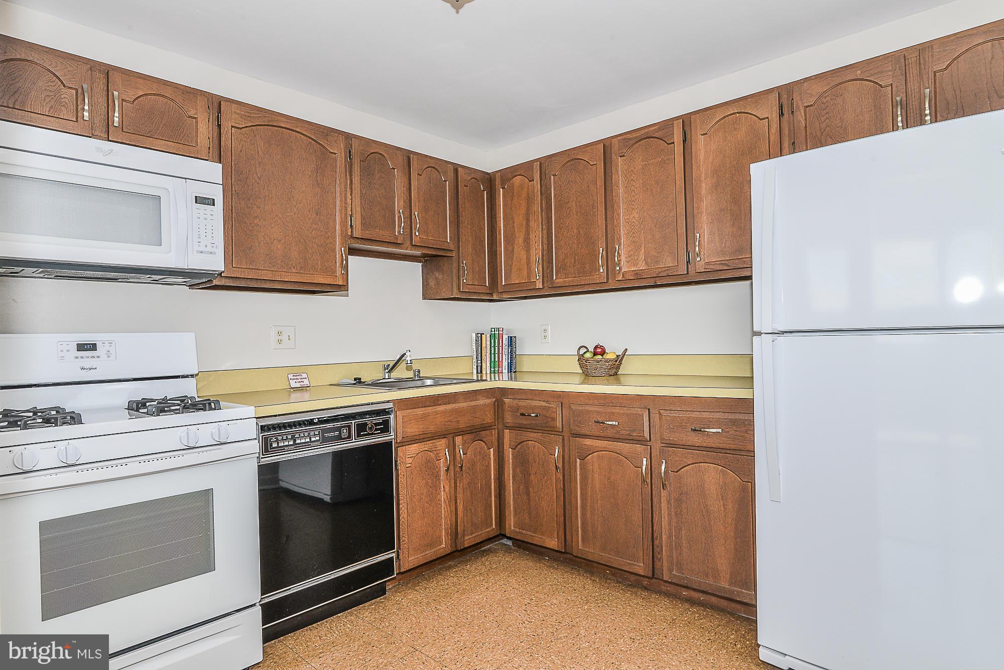 1510 CONDO - Residential