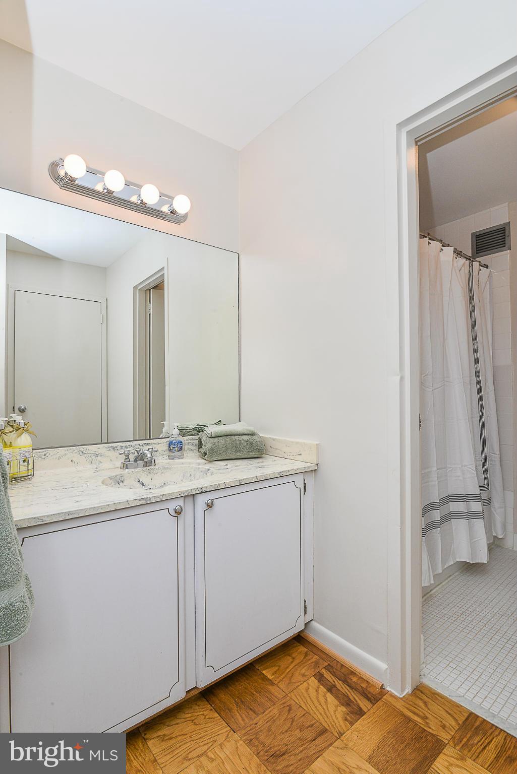 1510 CONDO - Residential