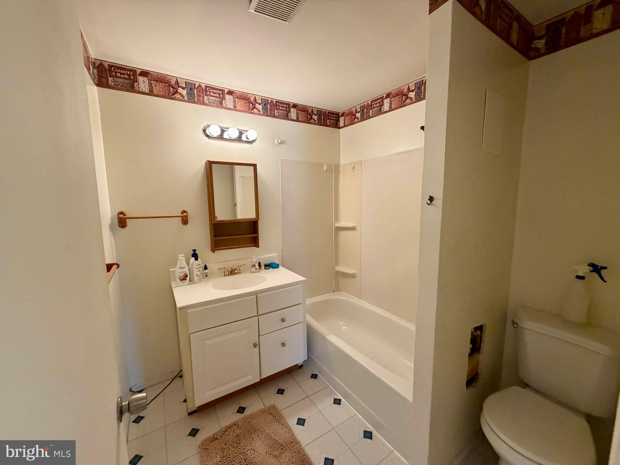 GREENLAND BEACH - Residential Income