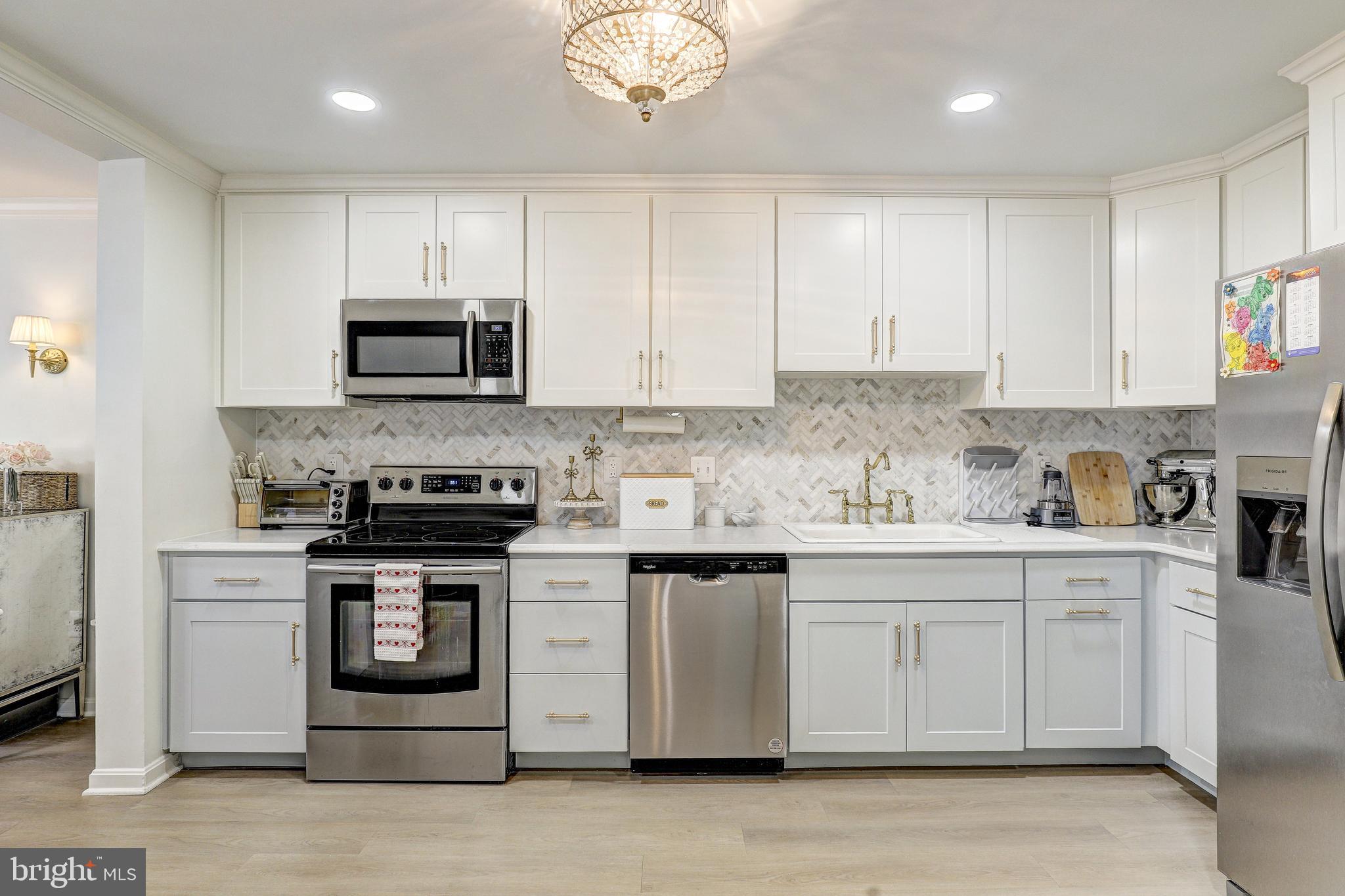 GREENE TREE - Residential