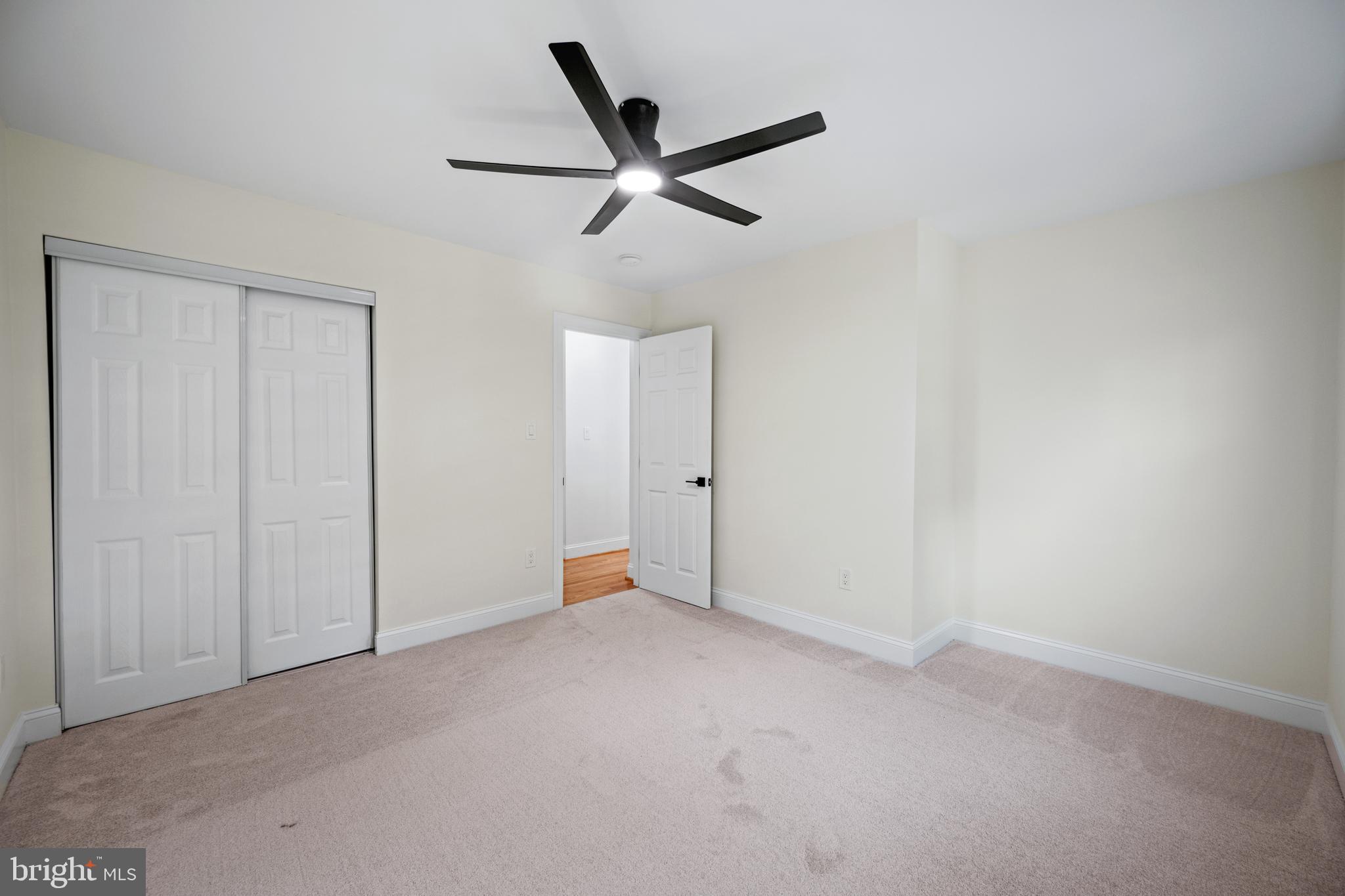 BEAVERBROOK - Residential