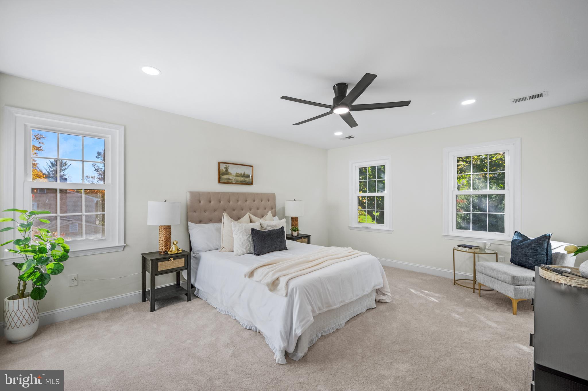 BEAVERBROOK - Residential