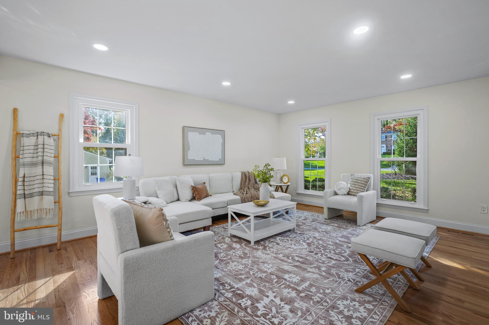 BEAVERBROOK - Residential