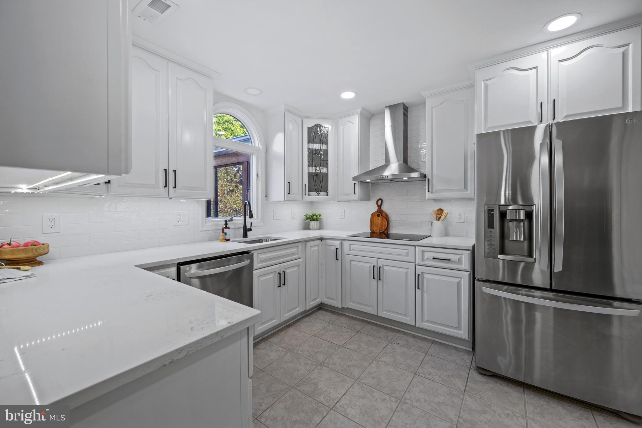 BEAVERBROOK - Residential