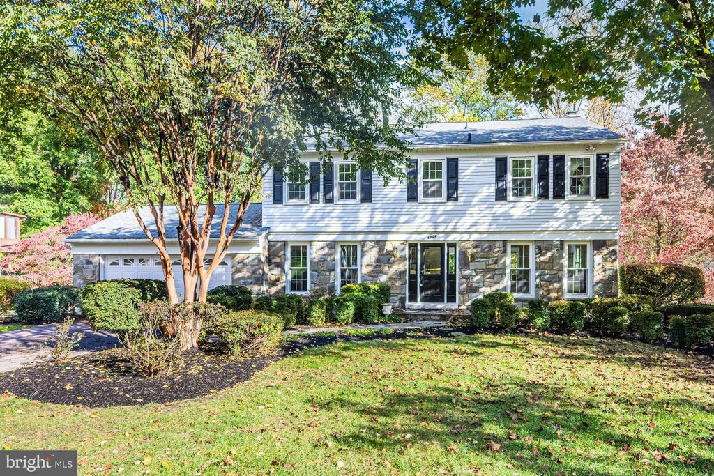 Photo of 5002 Castle Moor Drive, COLUMBIA, MD 21044 (MLS # MDHW2061154)