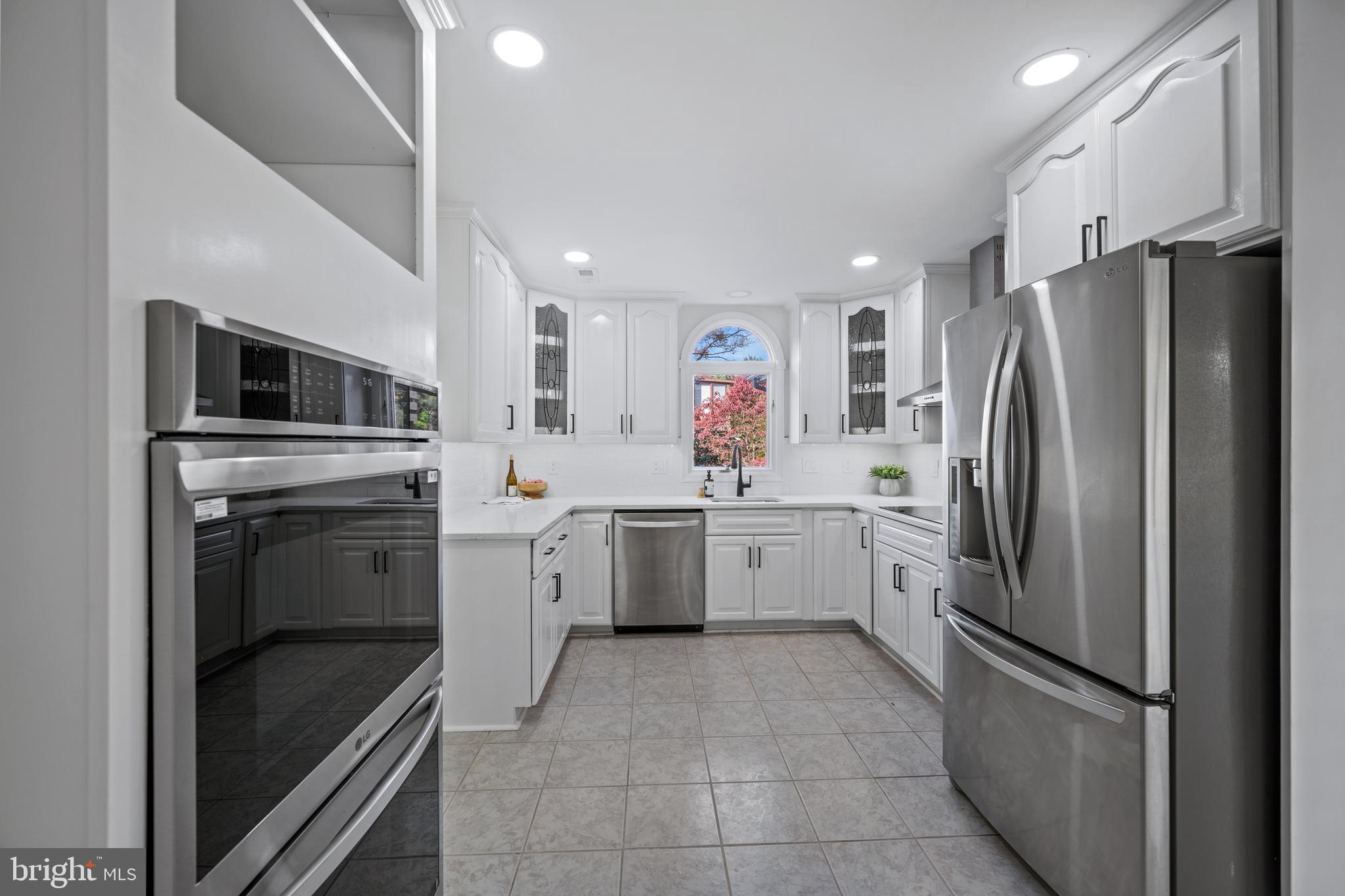 BEAVERBROOK - Residential