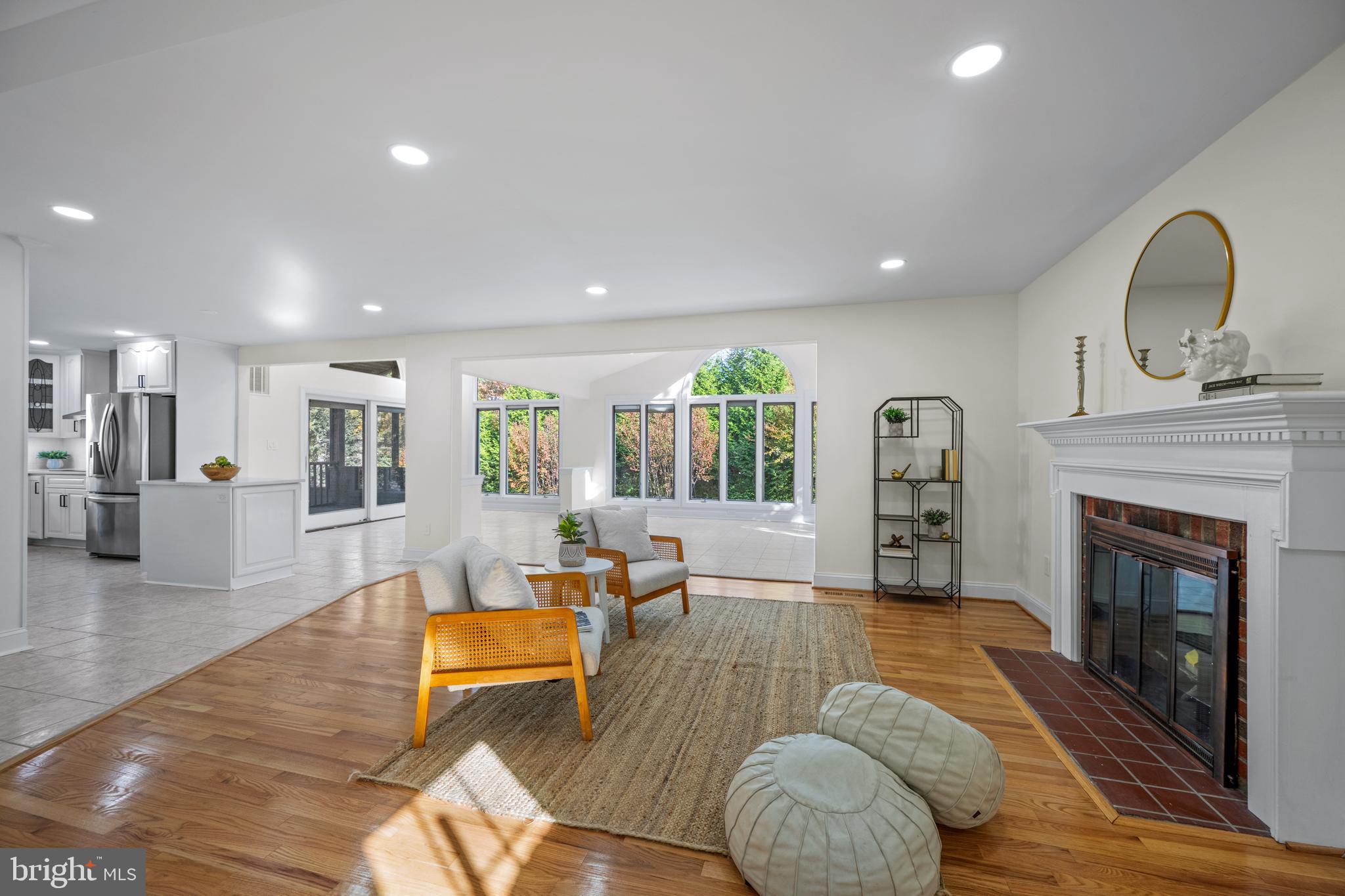 BEAVERBROOK - Residential