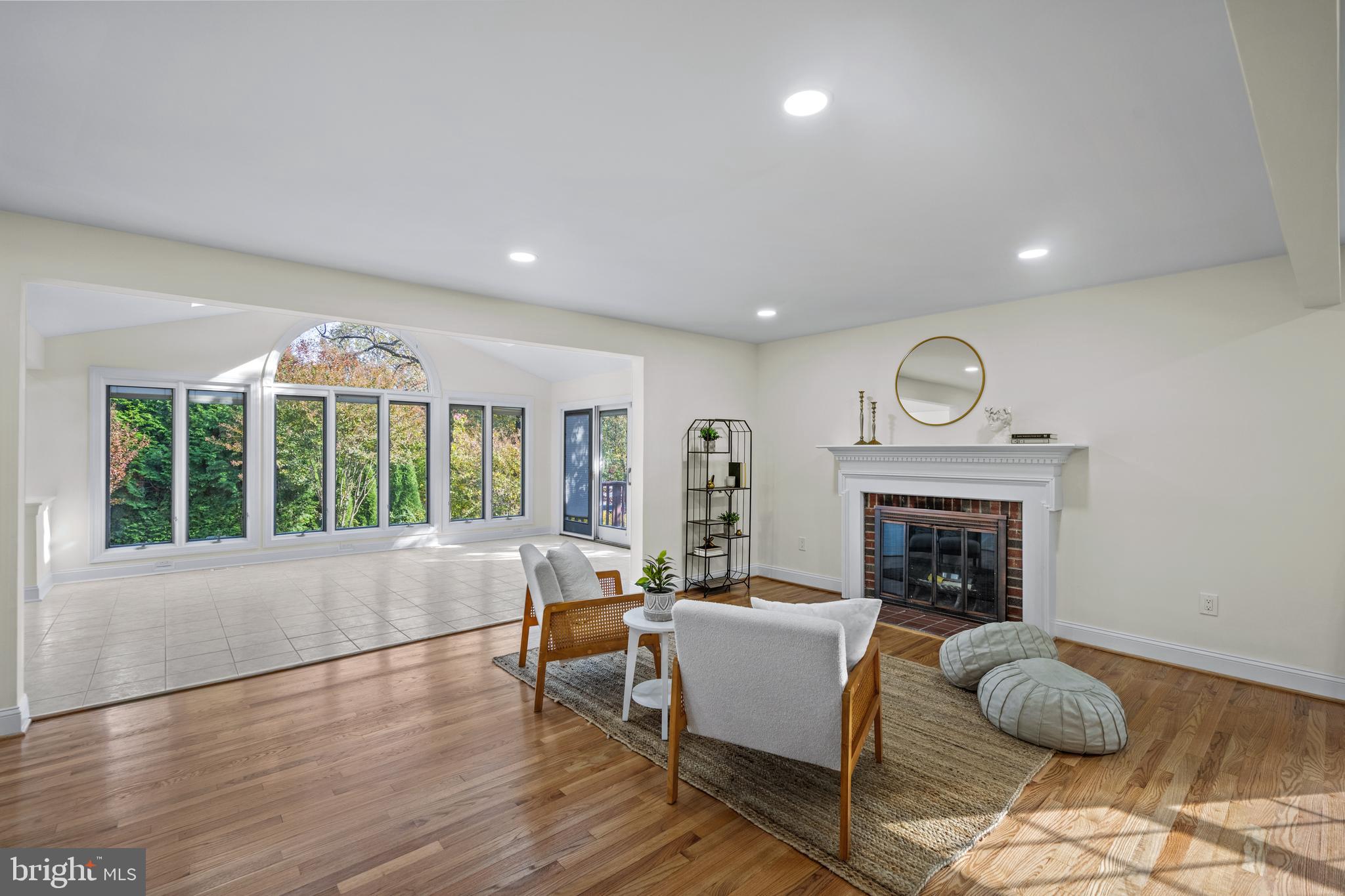 BEAVERBROOK - Residential