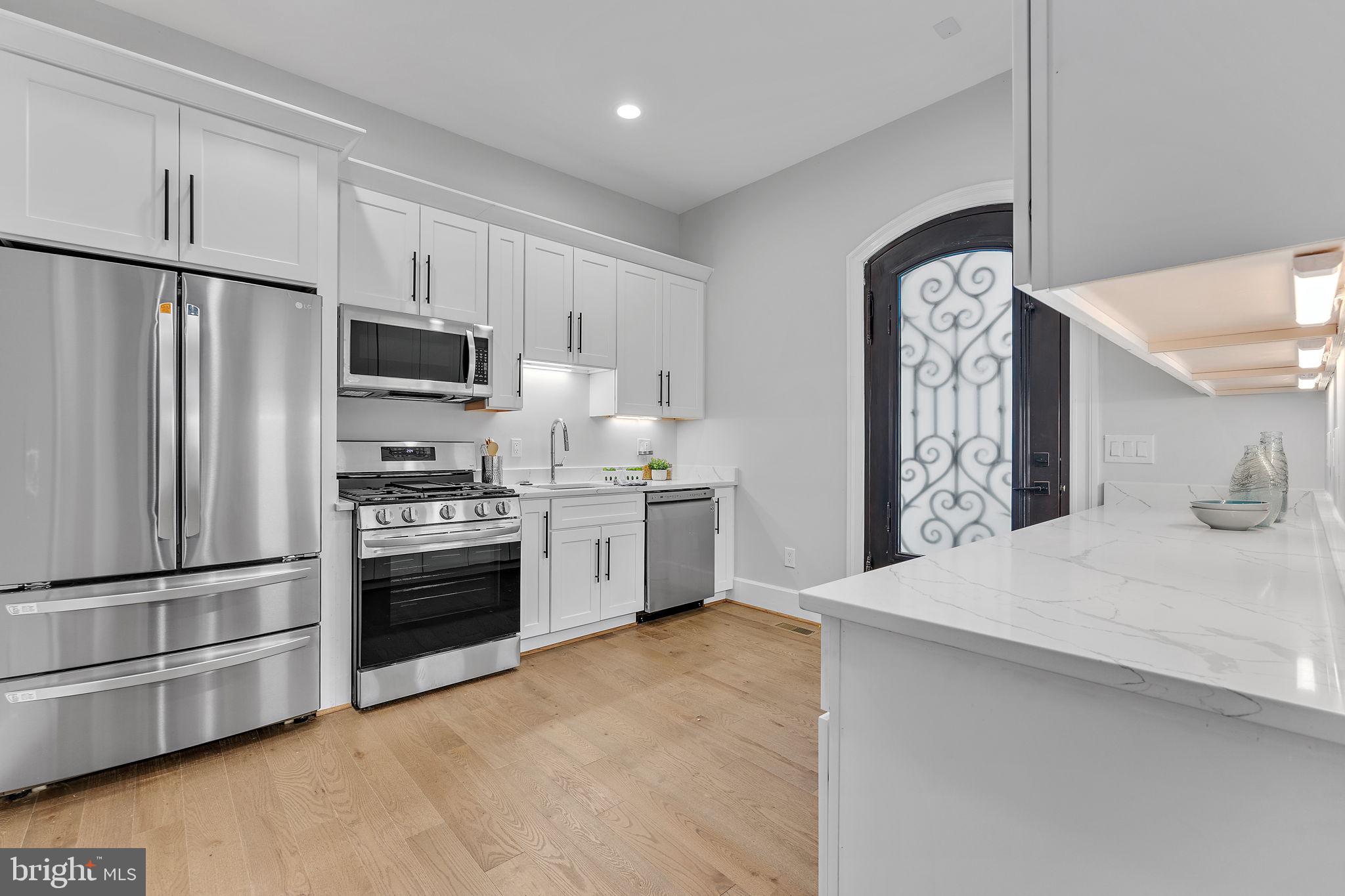 HILL VIEW ESTATES - Residential