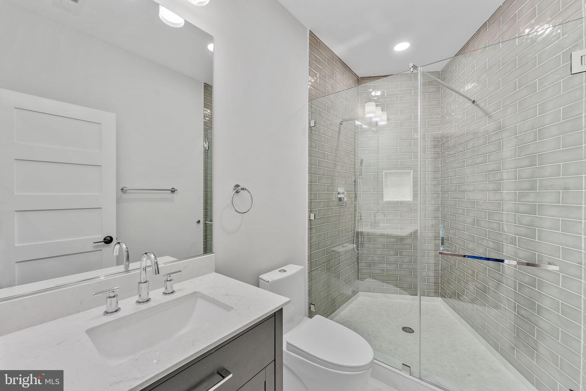 HILL VIEW ESTATES - Residential