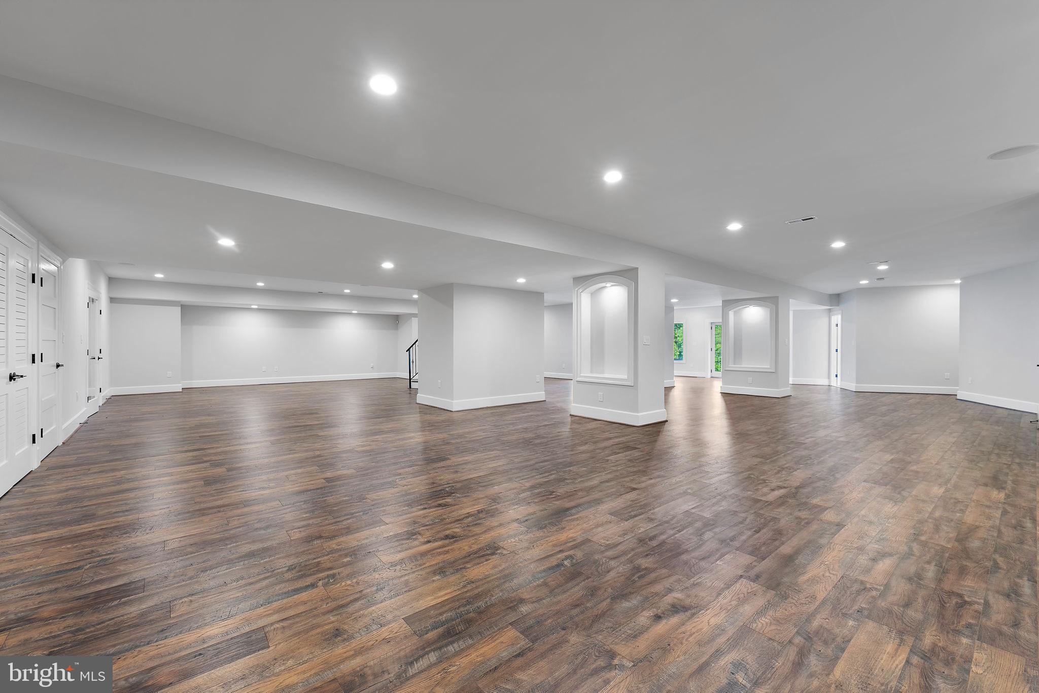 HILL VIEW ESTATES - Residential