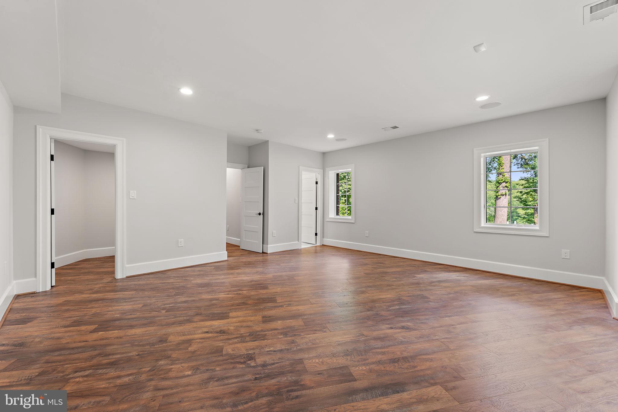 HILL VIEW ESTATES - Residential