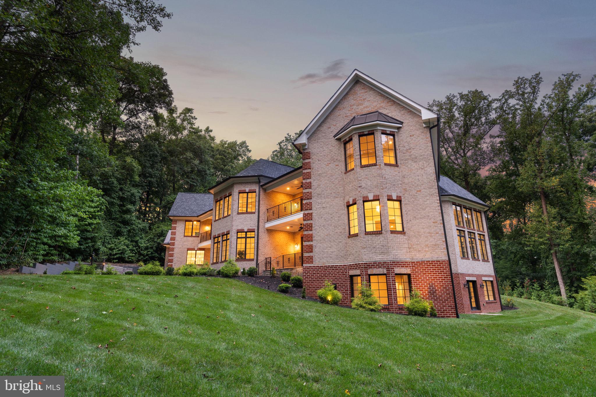 HILL VIEW ESTATES - Residential