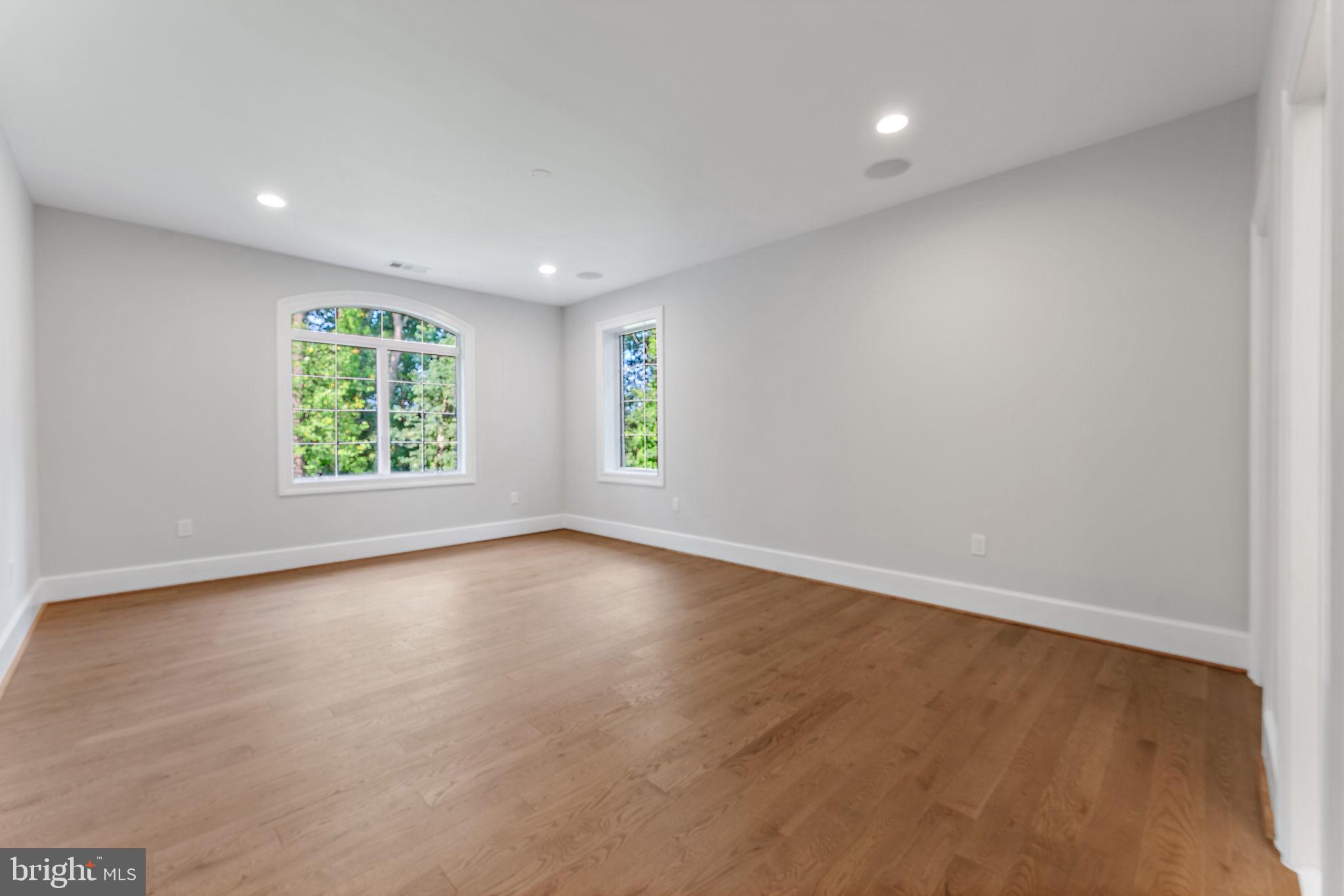 HILL VIEW ESTATES - Residential